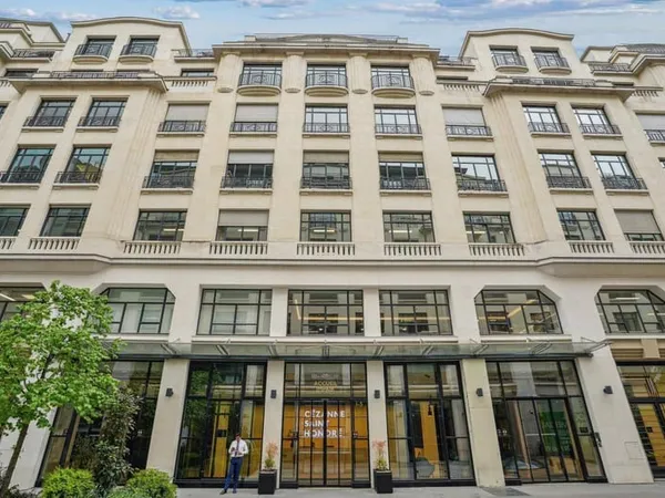 Bureaux 570 m²