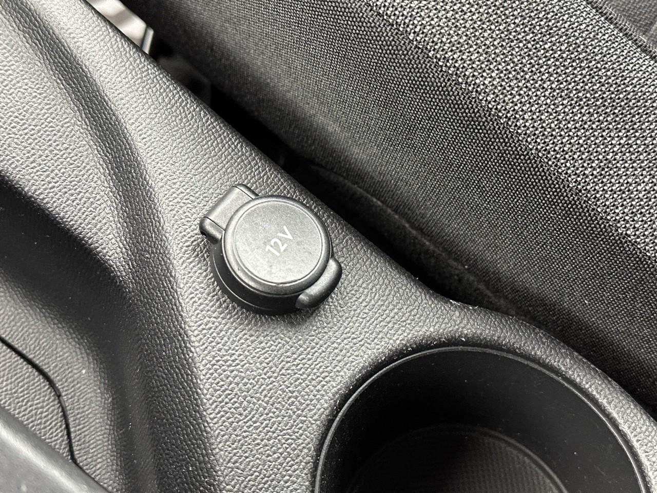 Peugeot 2008 puretech 100 s&s bvm6 style — photo 30