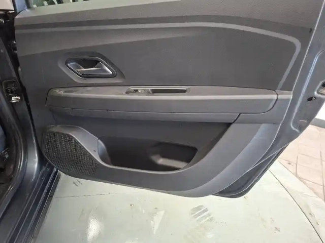Dacia Jogger eco-g 100 5 places — photo 20