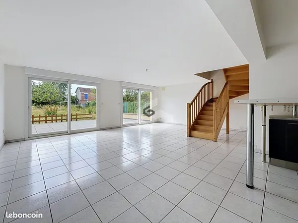 Maison 6 pièces 136 m²