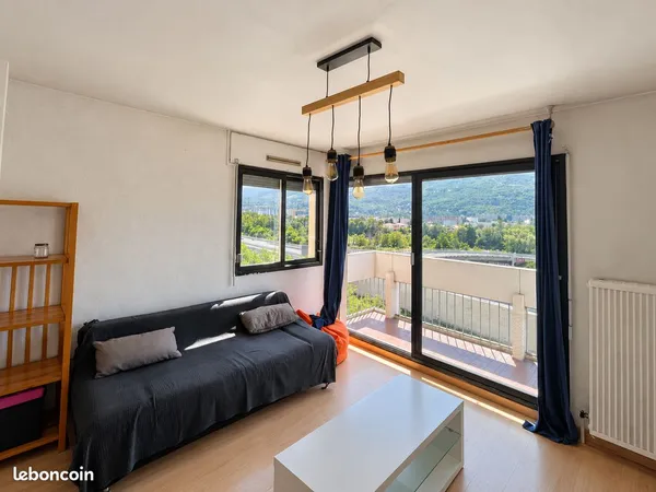 T2 meublé 45 m² - résidence, balcon, vue montagnes, chauffage compris, parking, ascenseur
