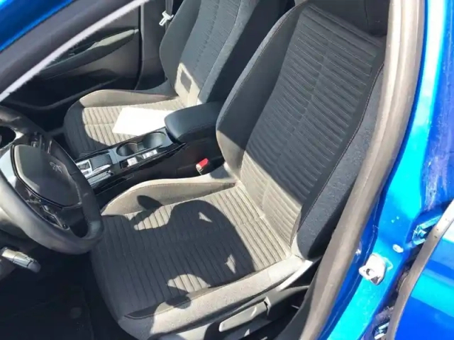 Peugeot 208 electrique 50 kwh 136ch — photo 11