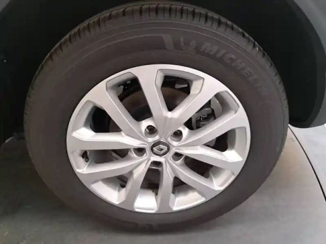 Renault Kadjar blue dci 115 — photo 18