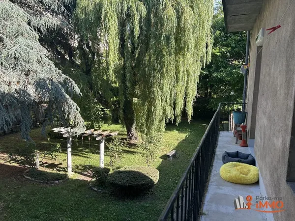 APPARTEMENT ENTIEREMENT RENOVE