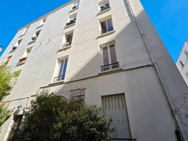Appartement 2 pieces rue de la villette