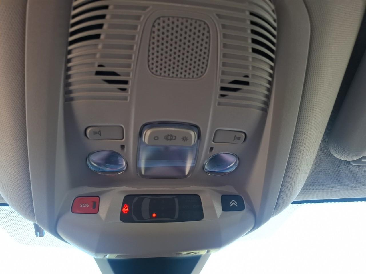 Citroën C5 Aircross hybrid rechargeable 225ch shine pack e-eat8 — photo 24