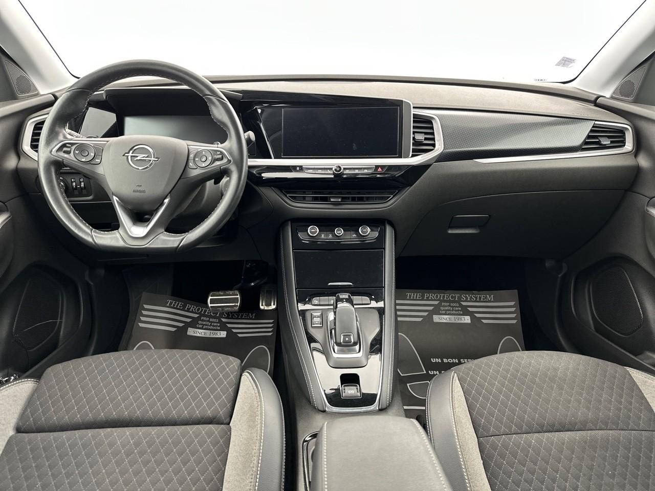 Opel Grandland 1.2 turbo 130 ch bva8 gs line — photo 11