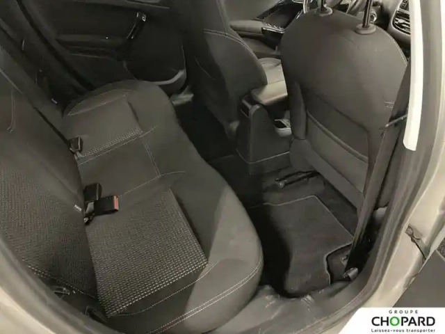 Peugeot 208 1.2 puretech 110ch s&amp;s eat6 — photo 20