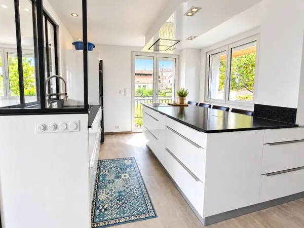 Maison 4 pièces 77 m²