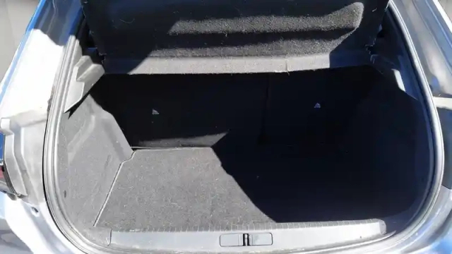 Peugeot 208 electrique 50 kwh 136ch — photo 5