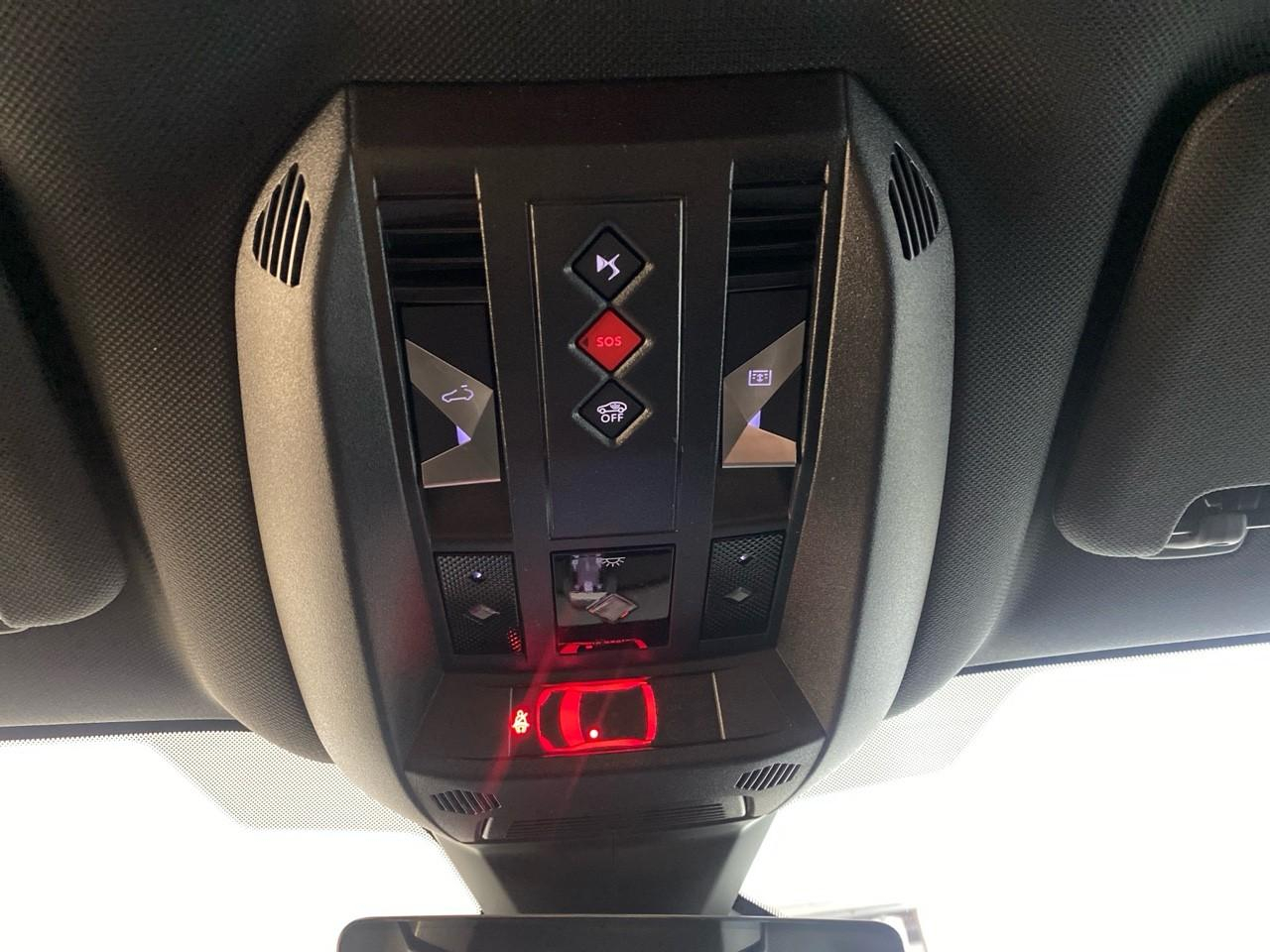 Ds Ds 7 crossback bluehdi 130 eat8 etoile — photo 19