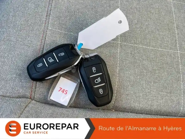 Citroën C3 Aircross puretech 130 s&amp;s eat6 — photo 43