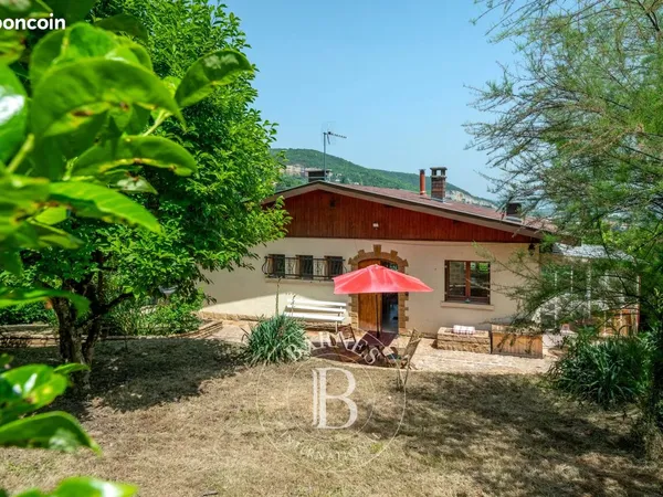 Maison 6 pièces 142 m²