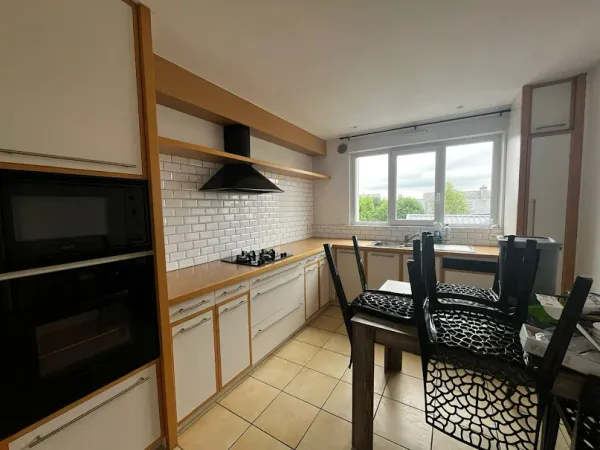 Maison 1 pièce 136 m²