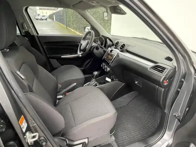 Suzuki Swift 1.2 dualjet hybrid auto (cvt) — photo 9