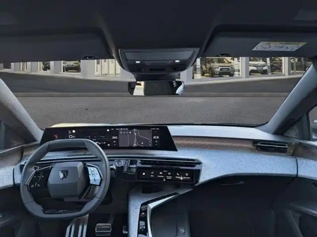 Peugeot 3008 hybrid 136 e-dcs6 gt — photo 9