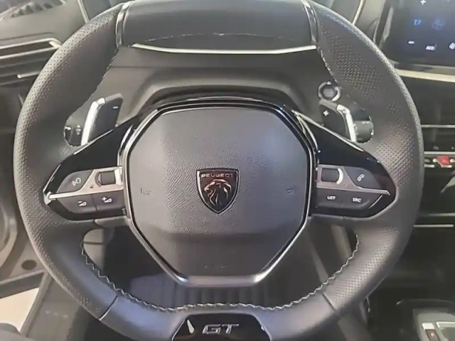 Peugeot 2008 puretech 130 s&amp;s eat8 — photo 53