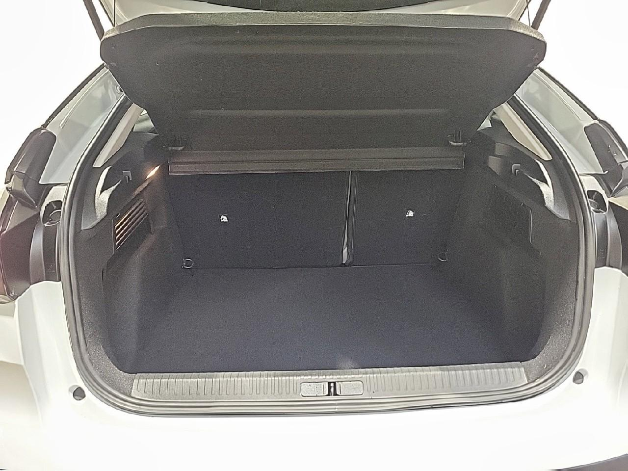 Citroën C4 hybride 145 e-dcs6 collection — photo 14