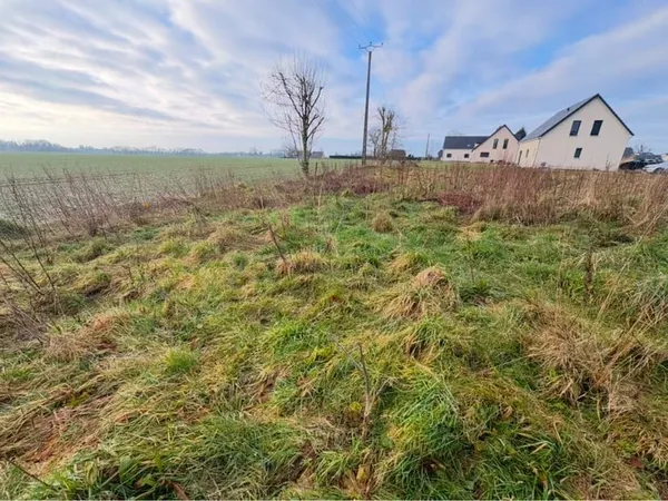 Terrain 847 m²
