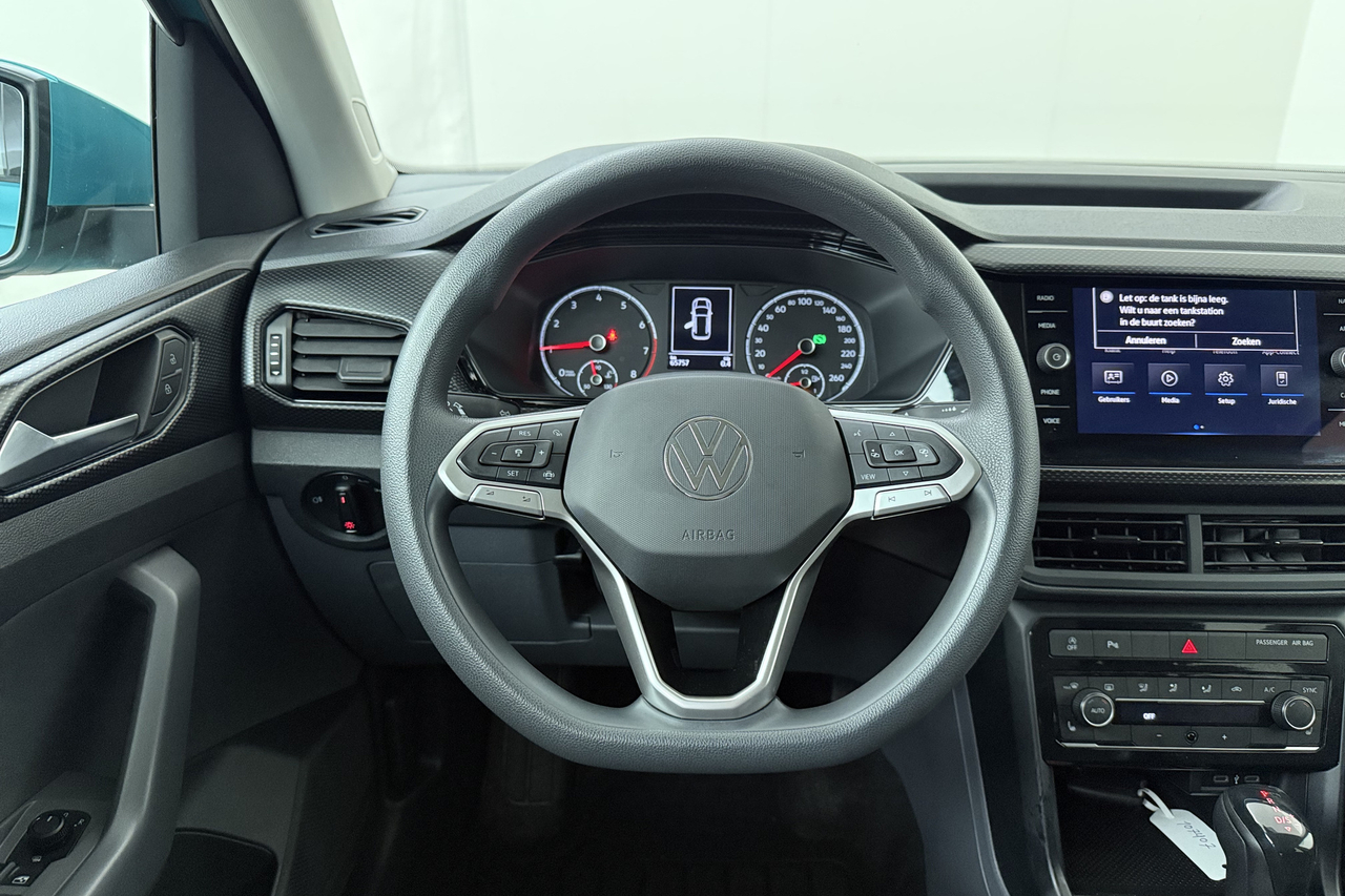 Volkswagen T-Cross — photo 10