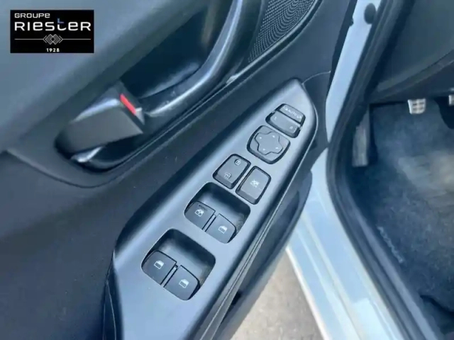 Hyundai Kona 1.0 t-gdi 120 hybrid 48v — photo 12