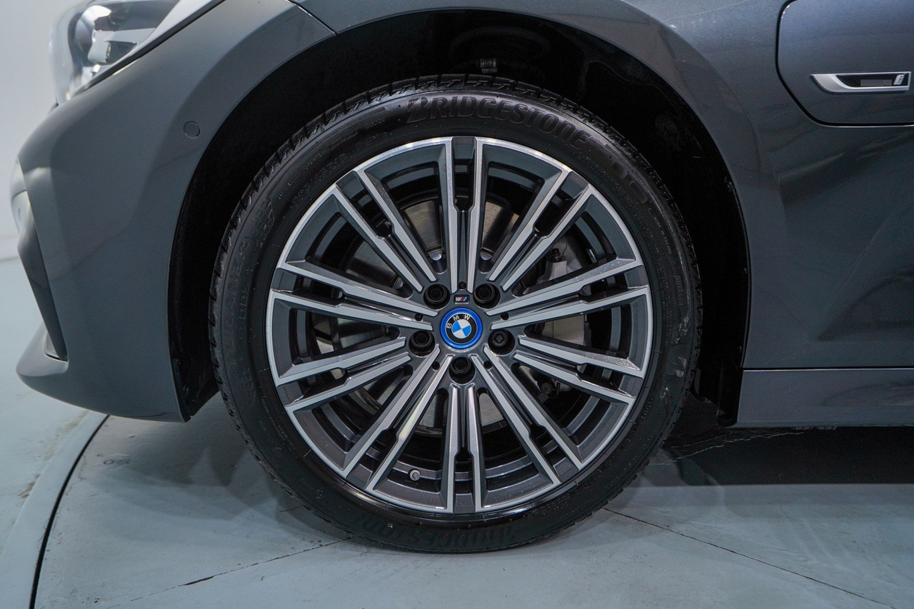 BMW Série 3 Touring — photo 10
