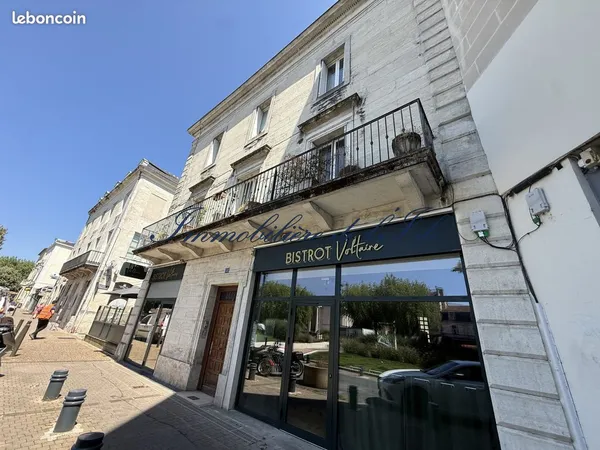 Maison 240 m²