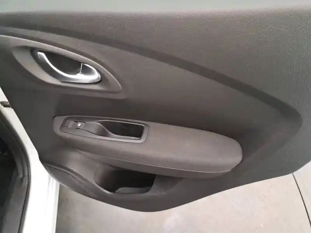Renault Kadjar blue dci 115 — photo 23