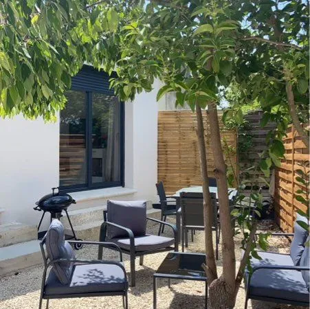 T2 maison indépendant jardin et charges comprises 🔥