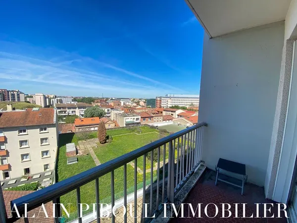 T1 - 25m ²