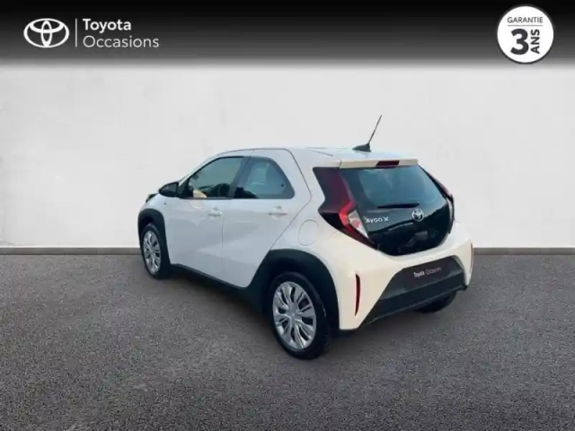 Toyota Aygo X 1.0 vvt-i 72ch dynamic my23 — photo 2