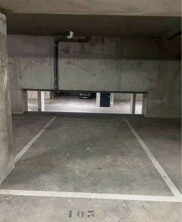 2 places de parking simples à vendre dans une résidence neuve à Champs-sur-Marne