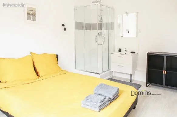 Appartement 5 pièces 12 m²