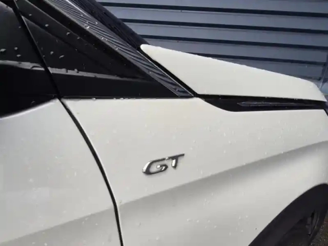 Peugeot 3008 1.2 puretech 130ch s&amp;s gt — photo 6