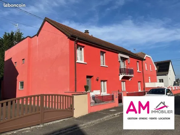 Maison 8 pièces 202 m²
