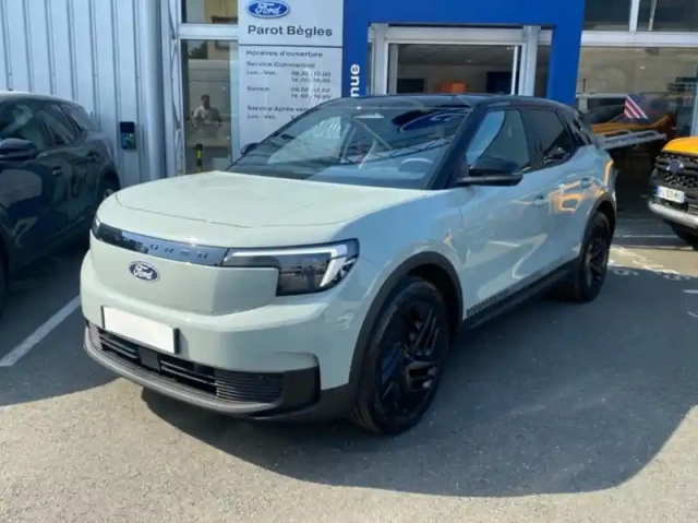 Ford Explorer 286ch extended range 79kwh pack collection rwd — photo 1