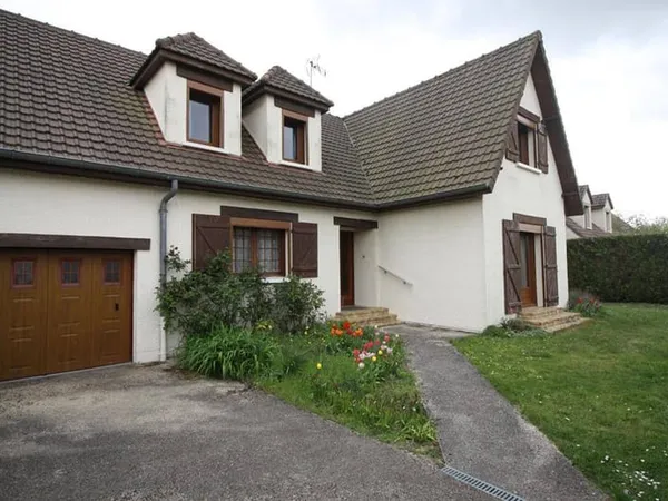 Maison 6 pièces 121 m²