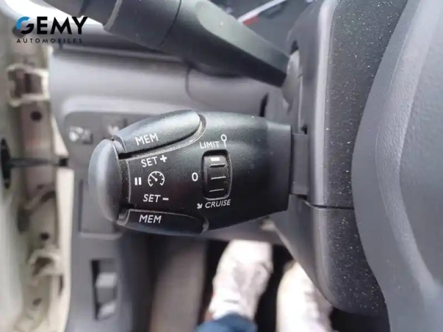 Citroën C3 puretech 83 s&amp;s bvm5 — photo 17