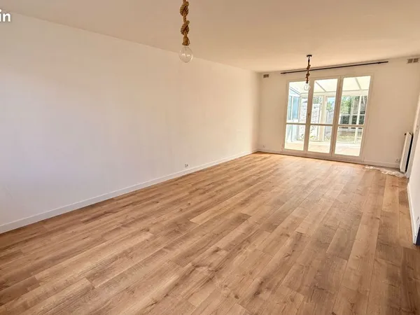 Maison 6 pièces 105 m²