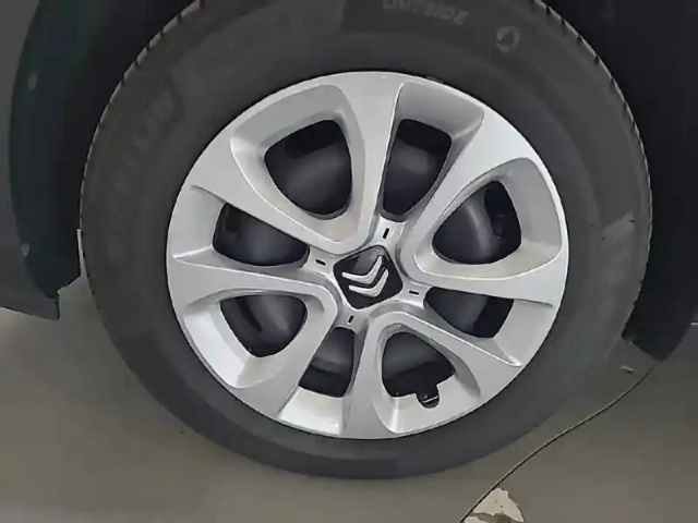 Citroën C3 bluehdi 100 s&amp;s bvm6 auto ecole — photo 39