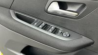 Peugeot 208 1.2 PureTech 75ch S&S Active Pack — photo 16