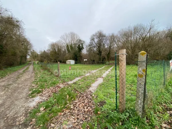 Terrain 4106 m²