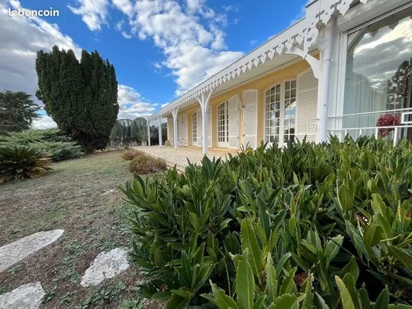 Maison 5 pièces 209 m²