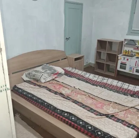 Chambre 1 pièce 13 m²