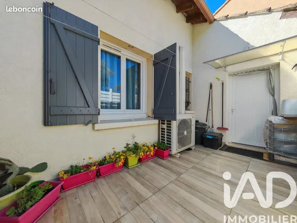Villa 4 pièces 77 m²
