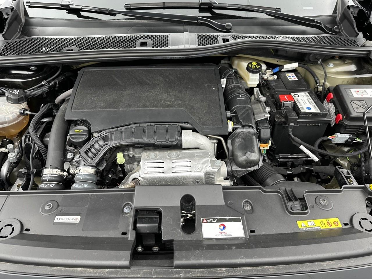Peugeot 208 puretech 100 s&s eat8 style — photo 13