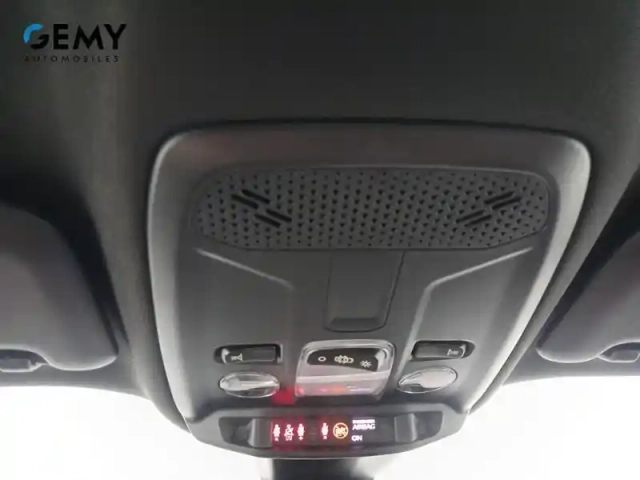 Peugeot 2008 puretech 130 s&amp;s eat8 — photo 33