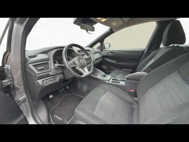 Nissan Leaf 150ch 40kwh acenta 22 — photo 4