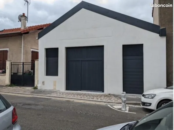 Bureau 259 m²