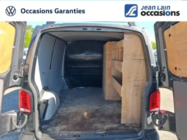Volkswagen Transporter 6.1 van l1h1 2.0 tdi 150 bvm6 4motion — photo 14